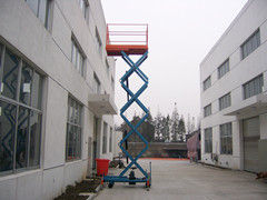 300Kg Industrial Hydraulic Lift Platform with Extension Length 1000mm , 1.5Kw 8m Height